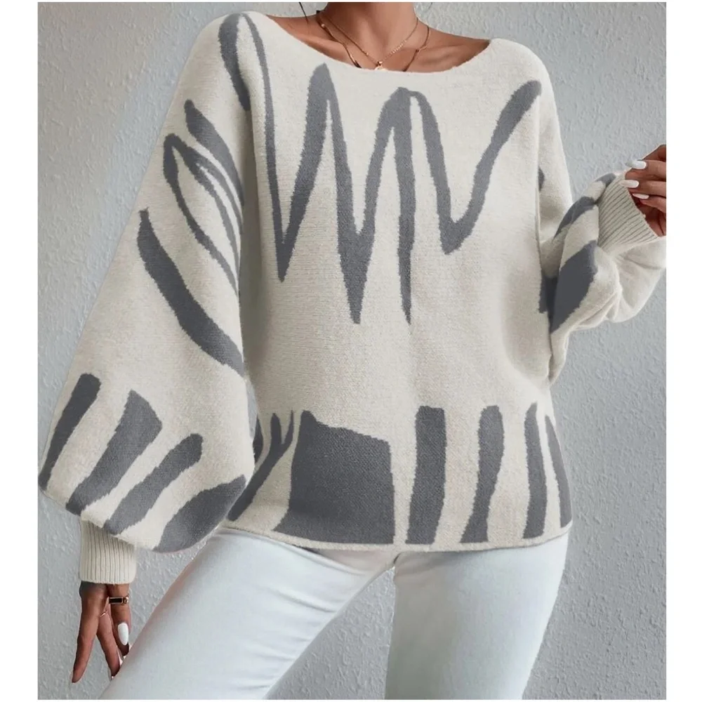 Cozy Print Balloon Sleeve Sweater Top - Picture 9 of 10